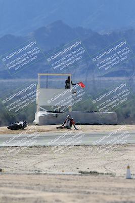 media/Nov-16-2025-Race Pace (Sun) [[8c5fa54630]]/Verified Riders/2-Turn 7 (945am)/